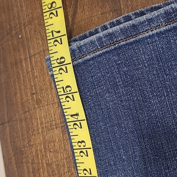 Eileen Fisher Jeans Women's sz 4 Petite Straight Leg Mid Rise Denim Jeans - Picture 9 of 9